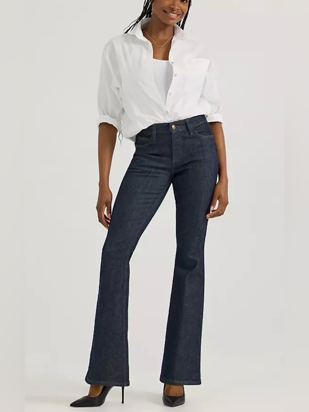 Lee WOMEN'S LEGENDARY FLARE JEAN Size 14 inseam 32”